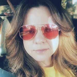 Meet your Posher, Tina